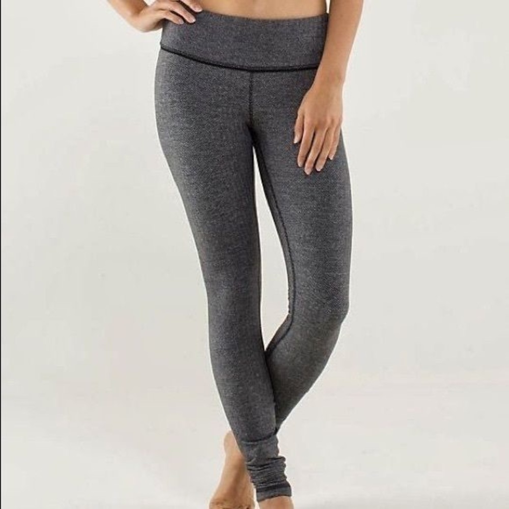 Lululemon Grey Pattern Leggings